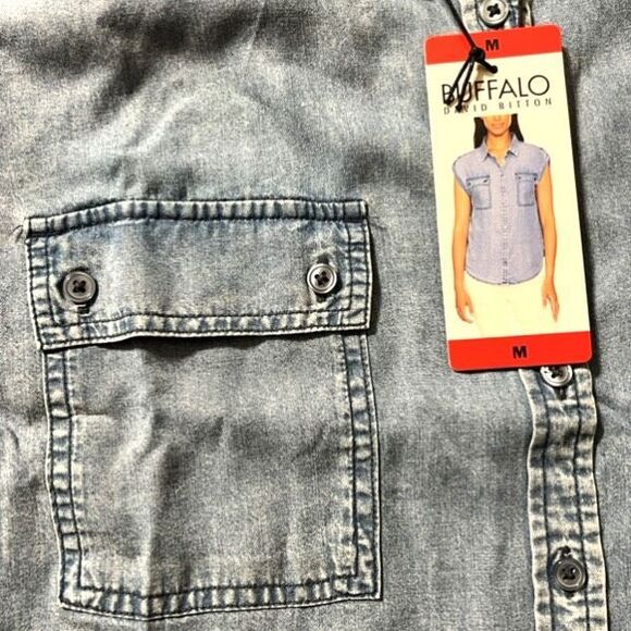 NWT BUFFALO DAVID BITTON Women’s Medium Blue Shirt Soft Acid Wash Utility SS NEW - Picture 4 of 8